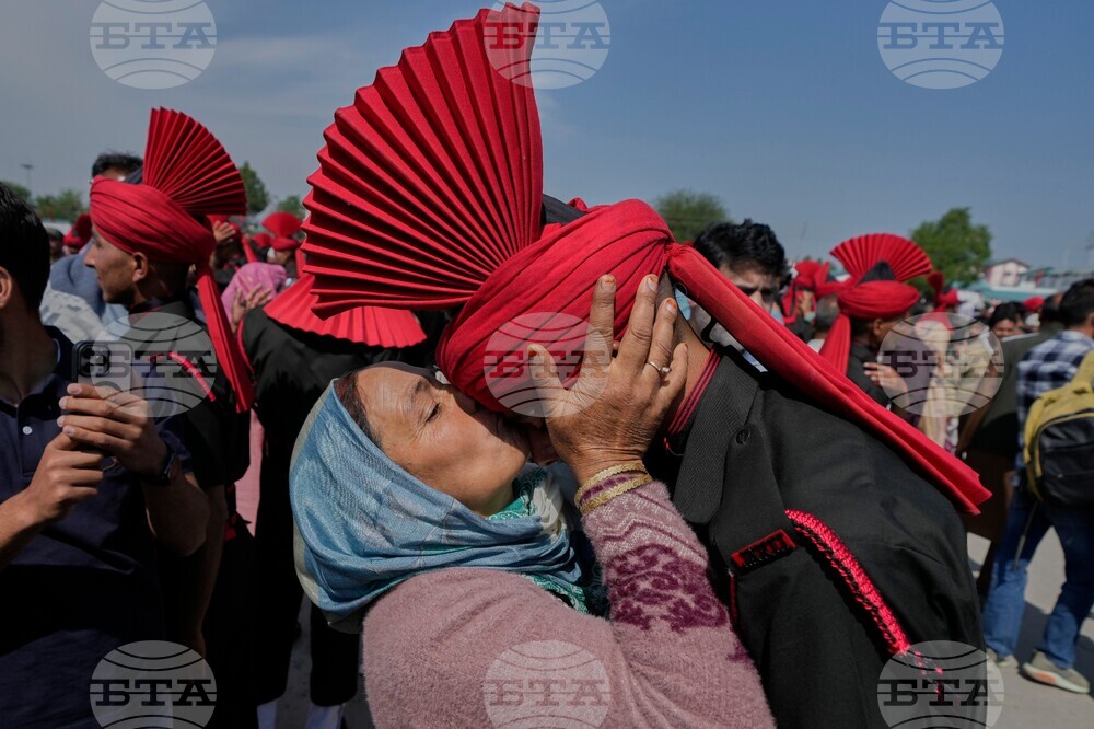 APTOPIX India Kashmir Soldiers