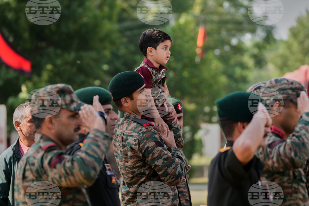 India Kashmir Soldiers