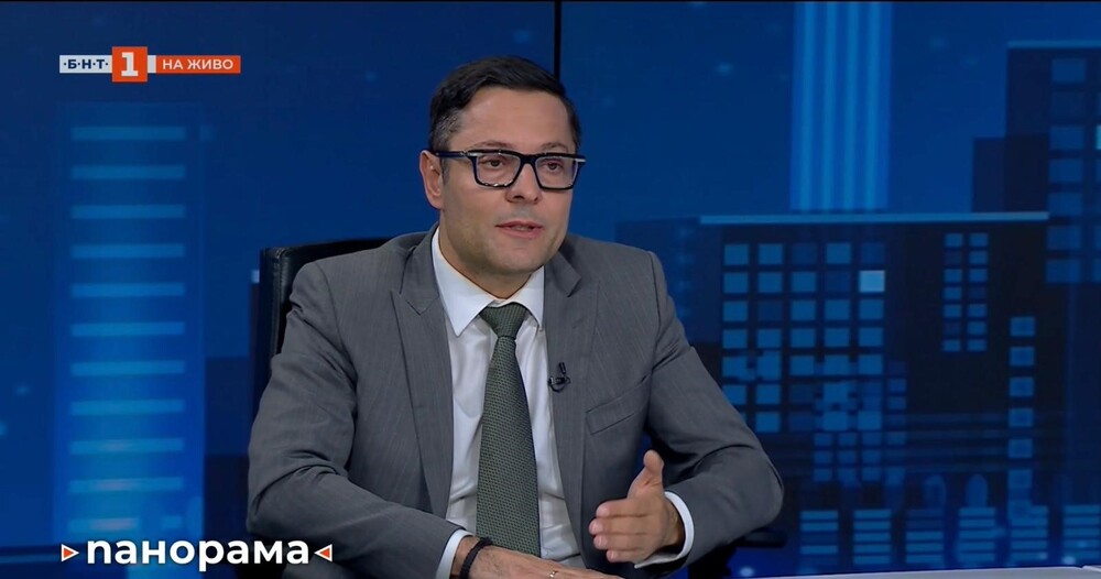 Вицепремиерът и икономически министър Александър Пулев: Правителството намери решение на кризата със застраховка „Гражданска отговорност“ на превозвачите