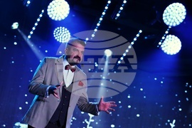 Фондация „Стоян Камбарев“ - награди - връчване - Ники Кънчев