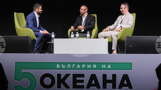 Предприемачеството, иновациите и бъдещето на България бяха обсъдени на кариерния форум „България на пет океана“ 