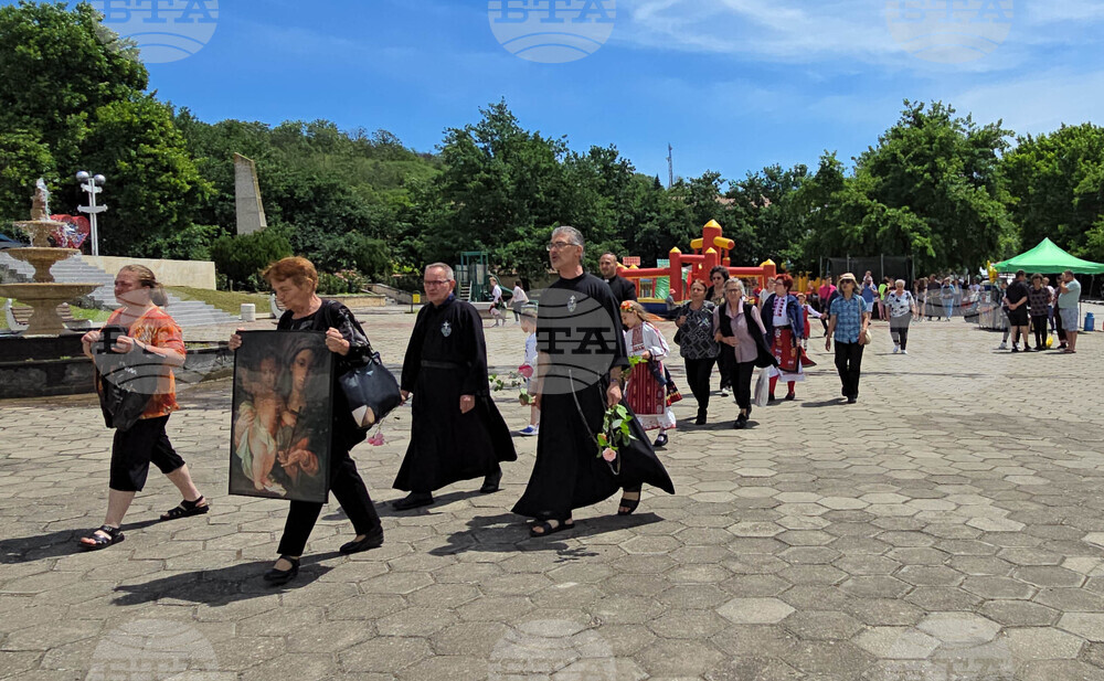 Село Ореш - Фолклорен събор на католиците в България