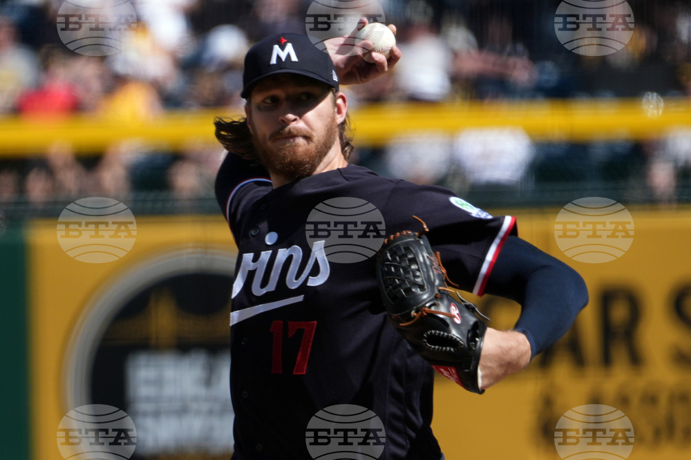 Twins Pirates Baseball
