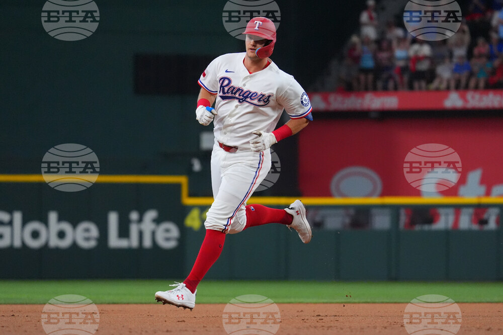 Royals Rangers Baseball