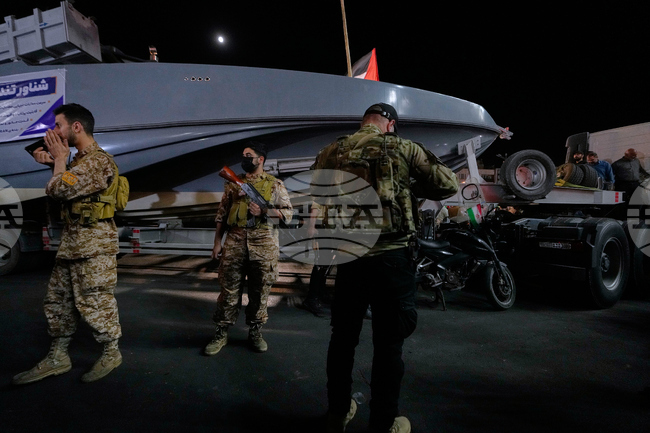 Иран настоява за размразяване на замразените си активи преди всякакво споразумение със САЩ, заяви висш военен съветник