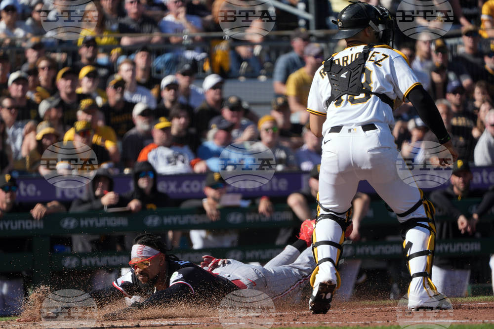 Twins Pirates Baseball
