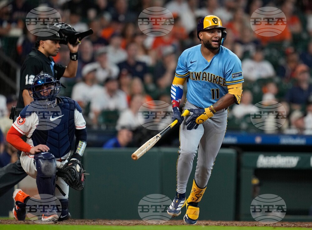 Brewers Astros Baseball