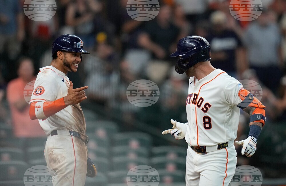 Brewers Astros Baseball
