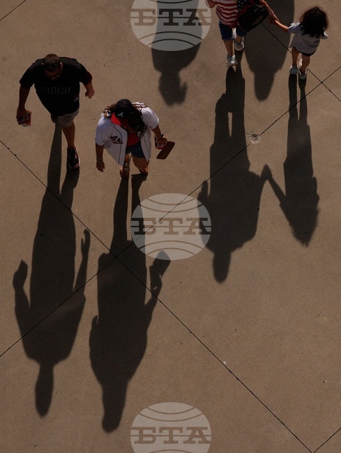 Braves Reds Baseball