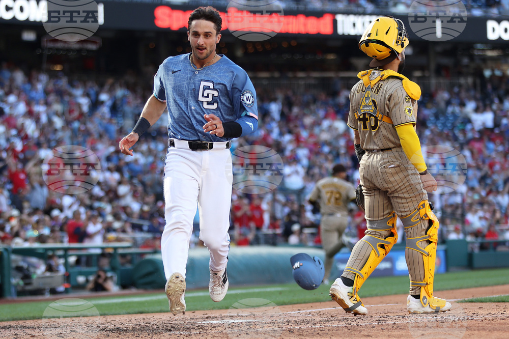 Padres Nationals Baseball