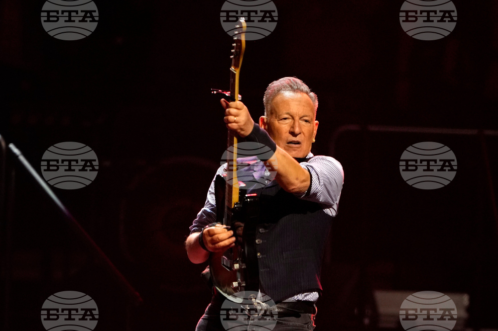 Bruce Springsteen and the E Street Band in Concert - Philadelphia