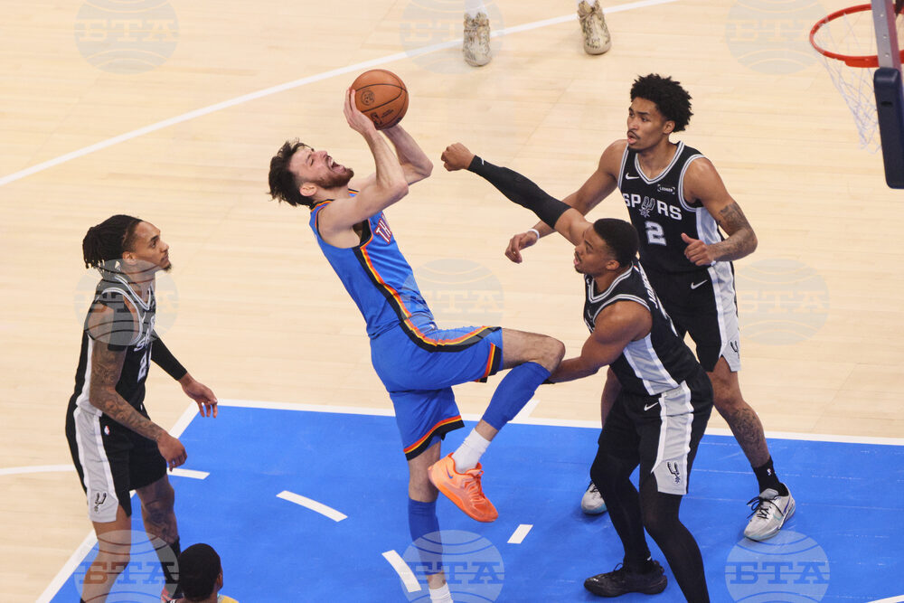 Spurs Thunder Basketball