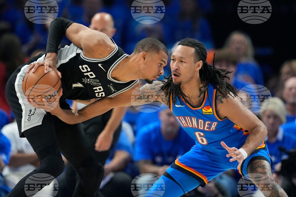 Spurs Thunder Basketball