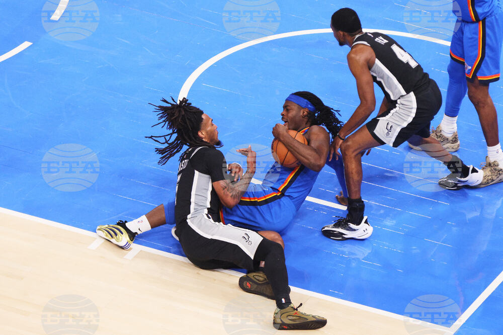 Spurs Thunder Basketball