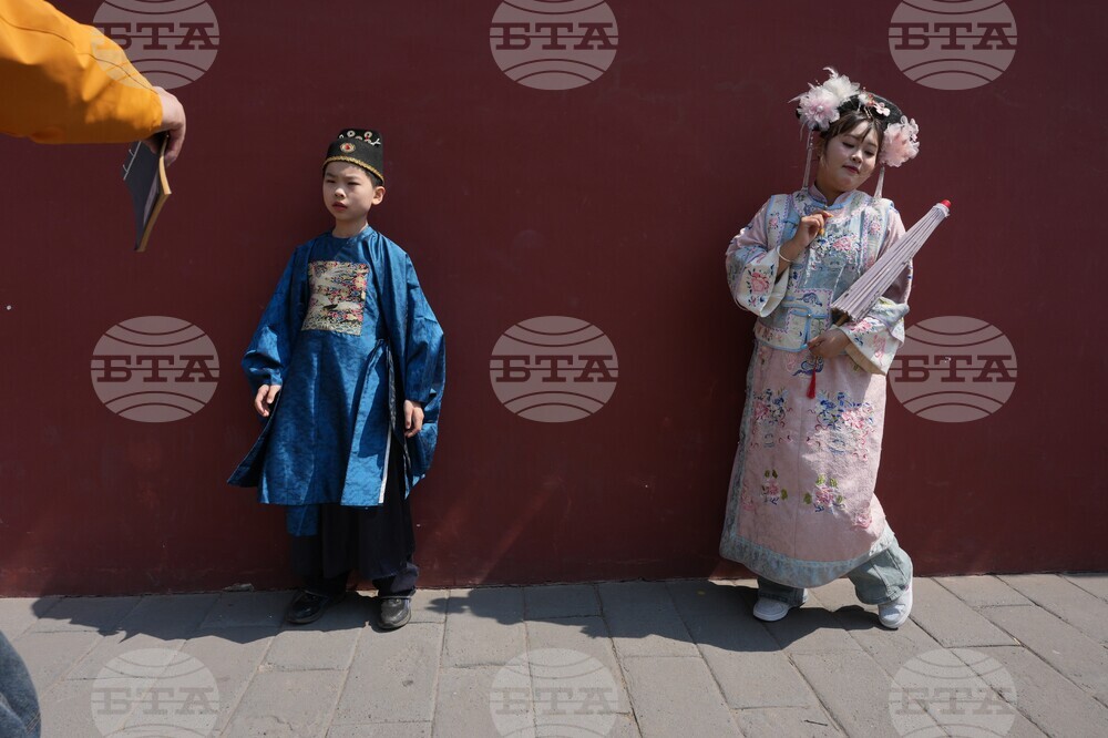 China Ancient Costumes