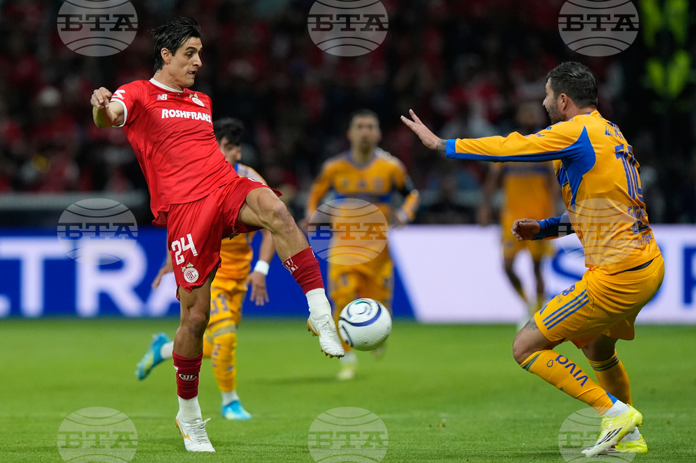 Mexico CONCACAF Toluca Tigres Soccer
