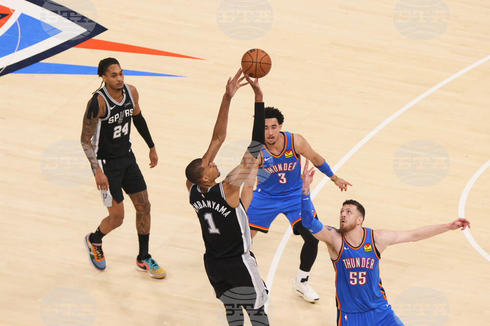 Spurs Thunder Basketball