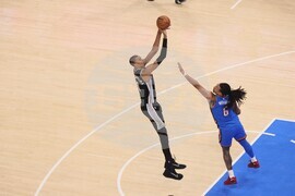 Spurs Thunder Basketball