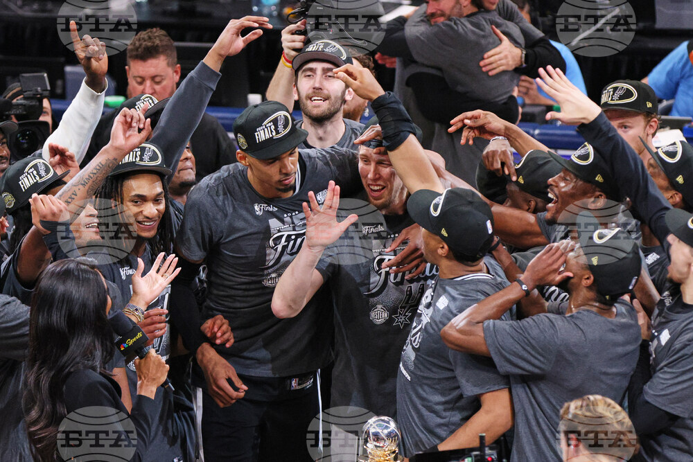 Spurs Thunder Basketball