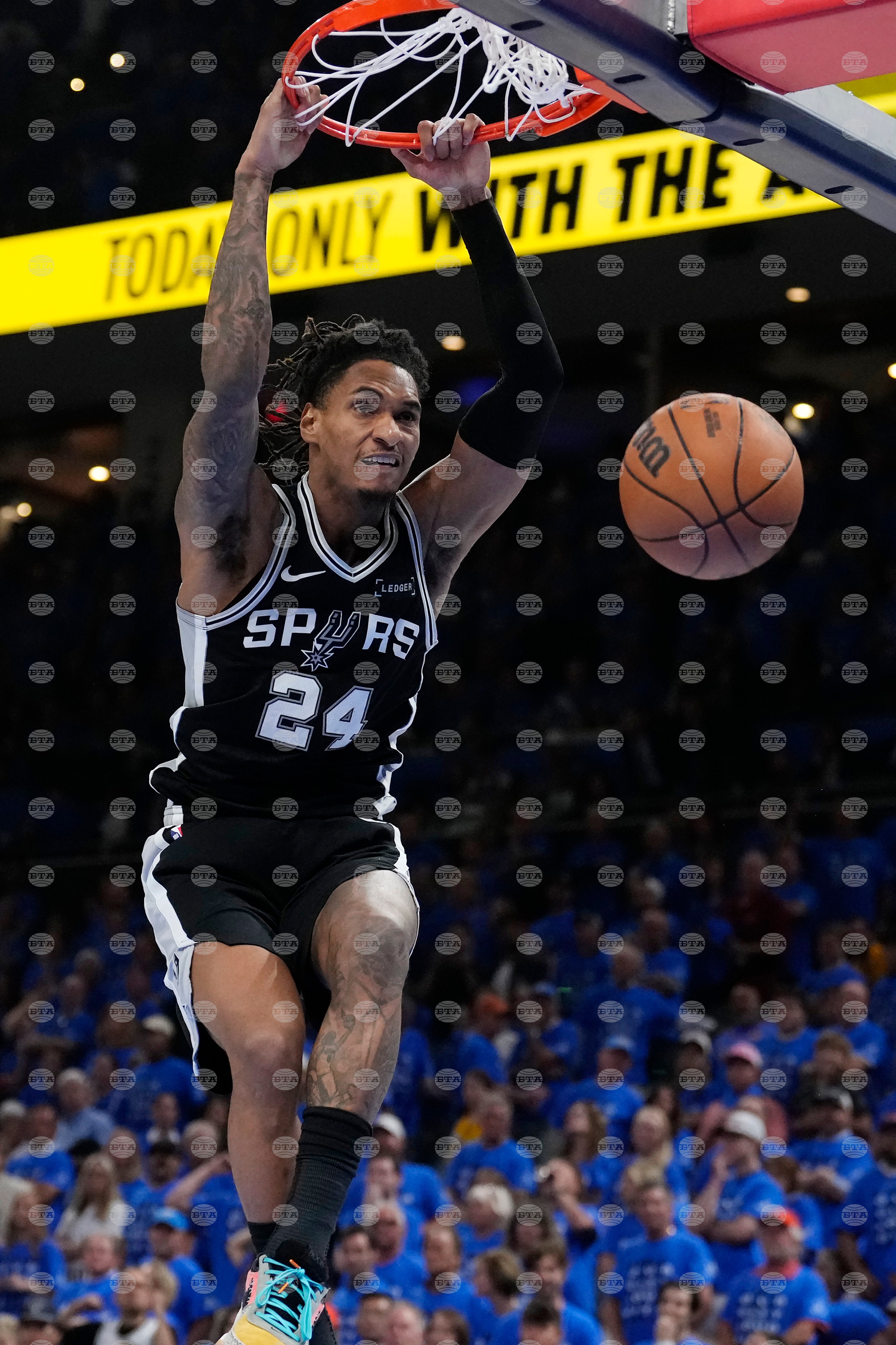 Spurs Thunder Basketball
