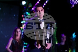 Фондация „Стоян Камбарев“ - награди - връчване - Петър Байков 