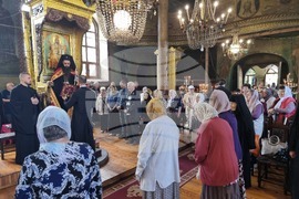 Ямбол - Свети дух - литургия