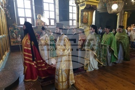 Ямбол - Свети дух - литургия