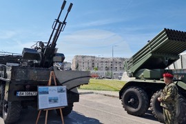 Шумен - показ на въоръжение и бойна техника