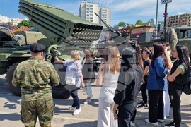 Шумен - показ на въоръжение и бойна техника