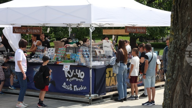 Spring Book Fair Opens in Sofia