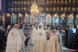 Добрич - Свети Дух - архиерейска света литургия