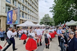 Монтана - Свети Дух - празник на града - шествие