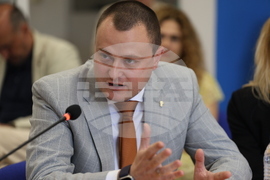 Национален пресклуб на БТА - Враца - 80 години от началото на Националния туристически поход „По пътя на Ботевата чета“ - видео и книга - представяне