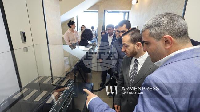 АРМЕНПРЕС: Фабрика за ИИ от ново поколение отвори врати в Армения