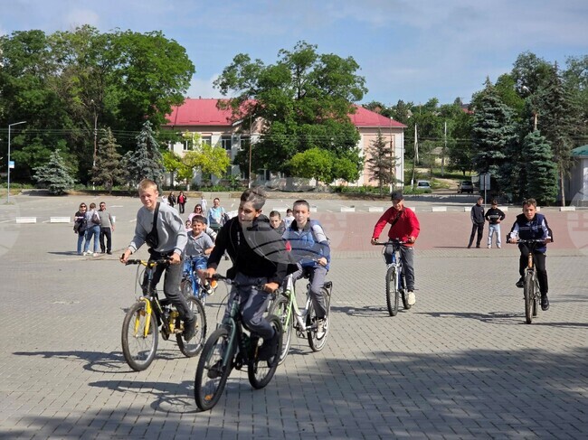 Велопробег по случай Международния ден на детето се състоя в Тараклия, Молдова 