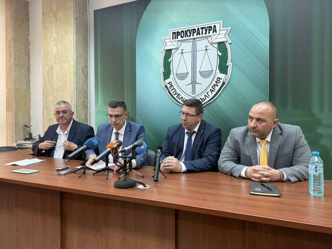 По разследване, ръководено от Окръжна прокуратура – Бургас, бе неутрализирана организирана престъпна група за разпространение на марихуана на стойност над 2 милиона евро