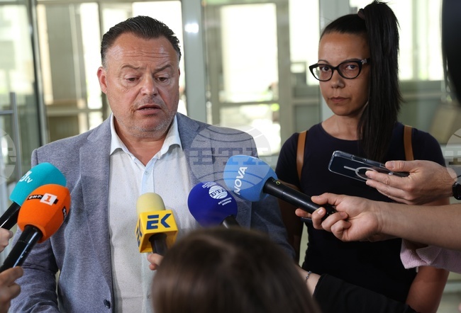 Майката на седемгодишното дете, намерено в Южния парк в София, разказа, че детето е излязло от жилището, защото ѝ се разсърдило за забрана да ползва Ютуб