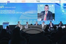 Грийн транзишън форум - Панелна дискусия: Възобновяеми енергийни източници – строете по-бързо или изоставайте
