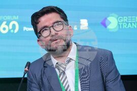 Грийн транзишън форум - Панелна дискусия: Възобновяеми енергийни източници – строете по-бързо или изоставайте