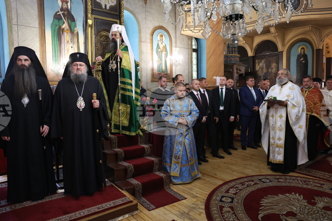 Враца - храм „Св. Николай Мирликийски“ - патриарх Даниил - молебен