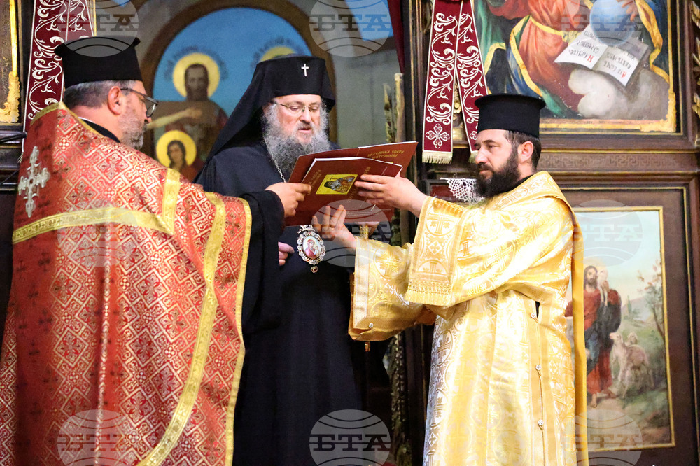 Враца - храм „Св. Николай Мирликийски“ - патриарх Даниил - молебен