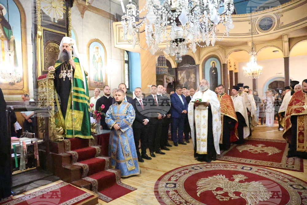 Враца - храм „Св. Николай Мирликийски“ - патриарх Даниил - молебен