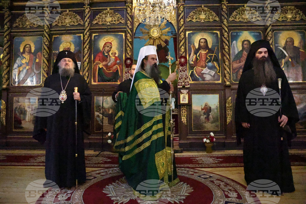 Враца - храм „Св. Николай Мирликийски“ - патриарх Даниил - молебен