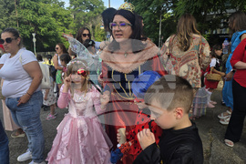 Петрич - Ден на детето - приказно шествие