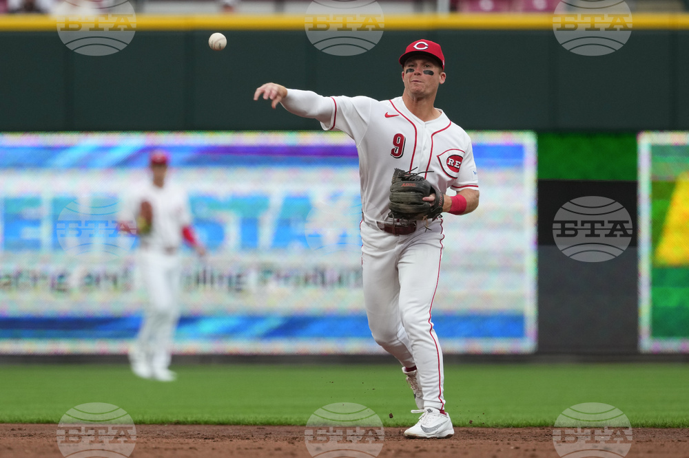 Royals Reds Baseball