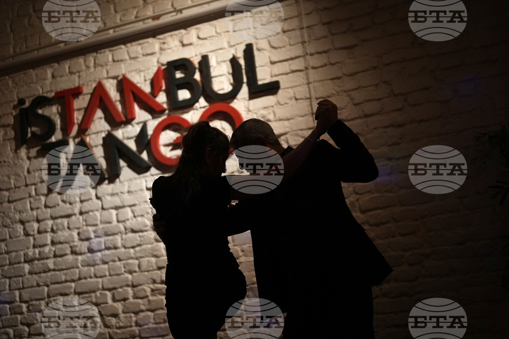 Istanbul Tango Photo Essay