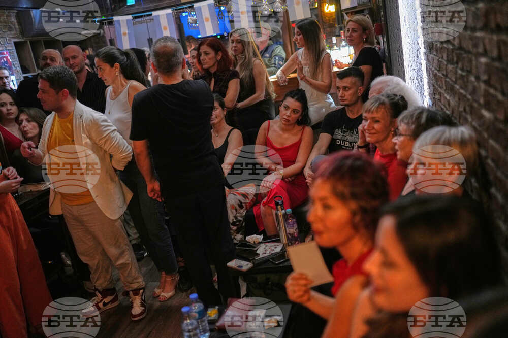 Istanbul Tango Photo Essay