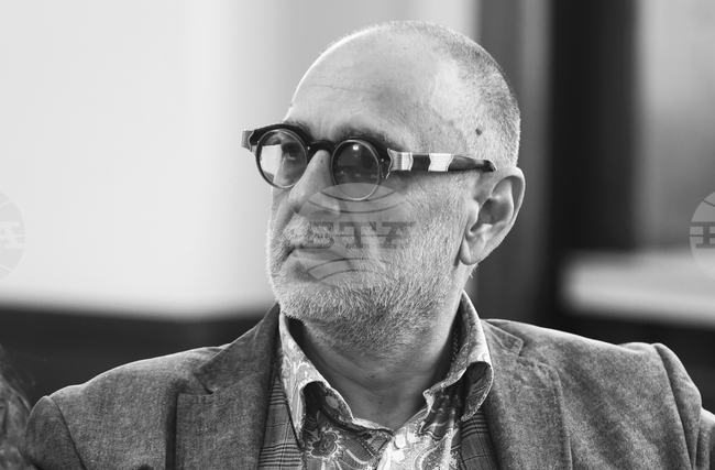 Long-Serving MP, Writer Luben Dilov Jr. Passes Away
