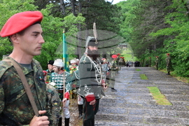 Връх Околчица - всенародно поклонение