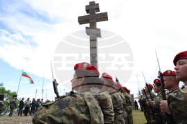 Връх Околчица - всенародно поклонение